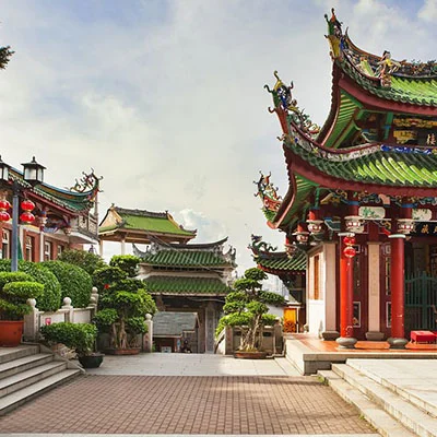 Xiamen to Fujian Tulou: A Day of Discovery