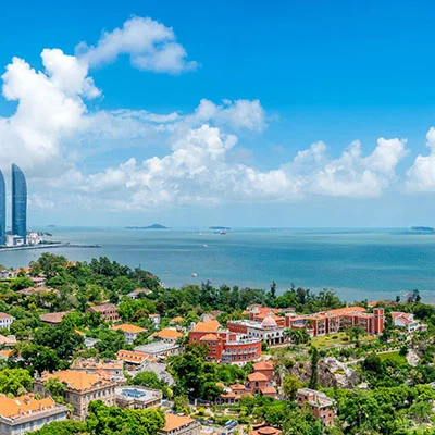 Xiamen’s Public Transport for Families with Kids
